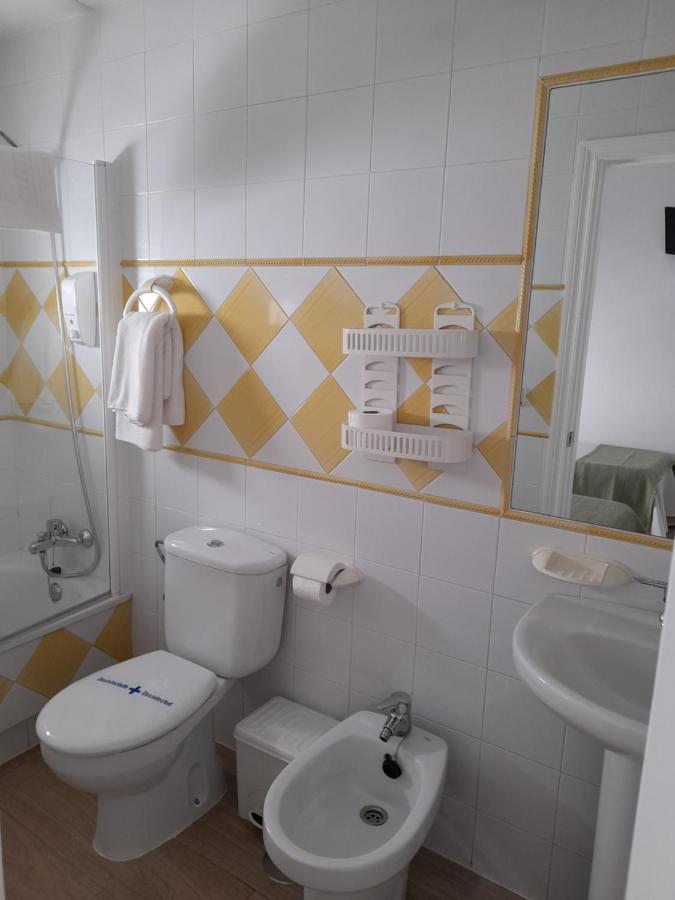 קוניל דה לה פרונטרה Hostal Casandra - Antiguo Hostal Los Valencianos חדר תמונה